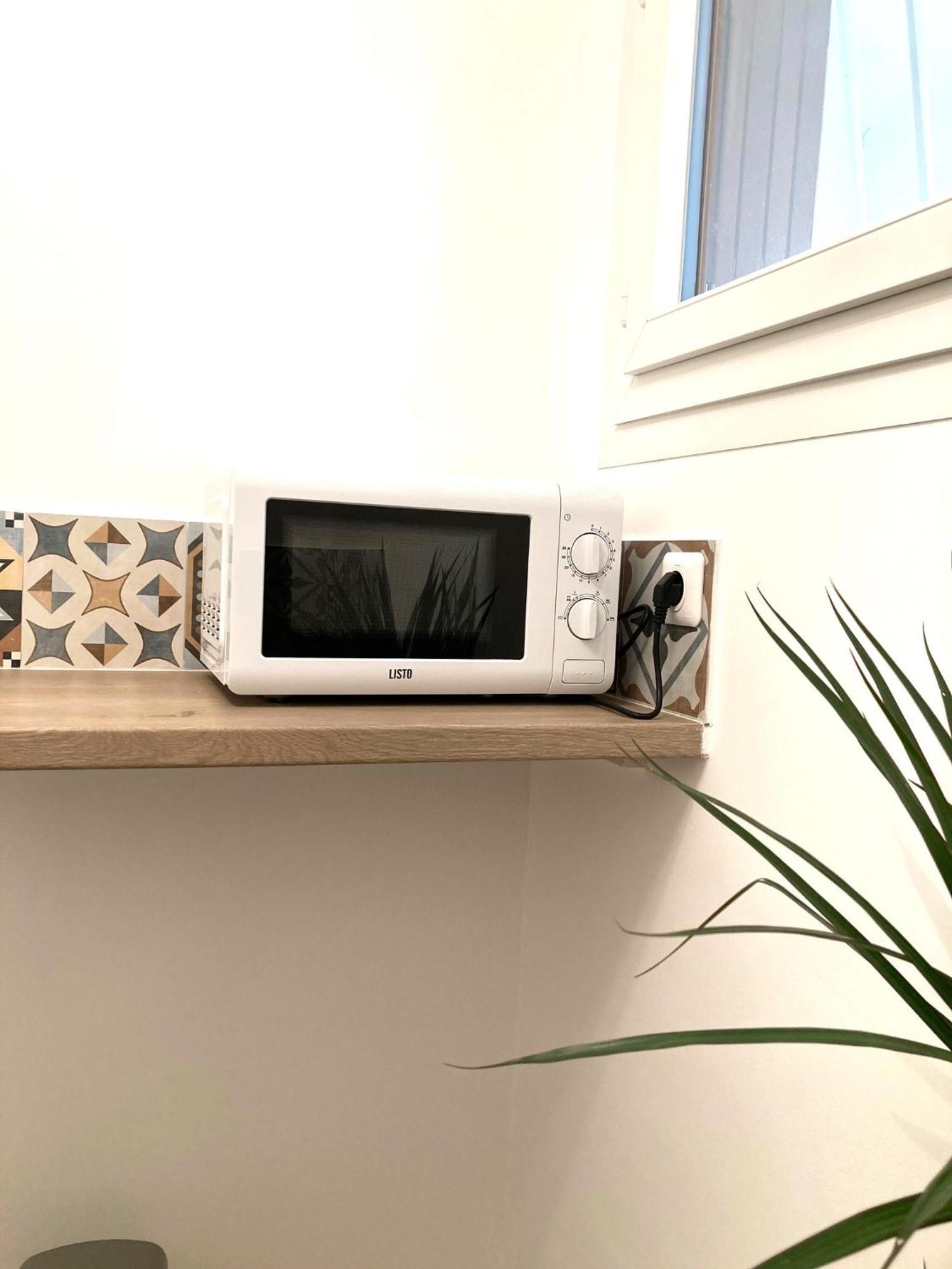 Tilia Jourdan-Studio Cosy Aix Centre-Cours Mirabeau-Parking-Wifi-Smart Tv-Rue Calme آيكس أومبروفينس المظهر الخارجي الصورة